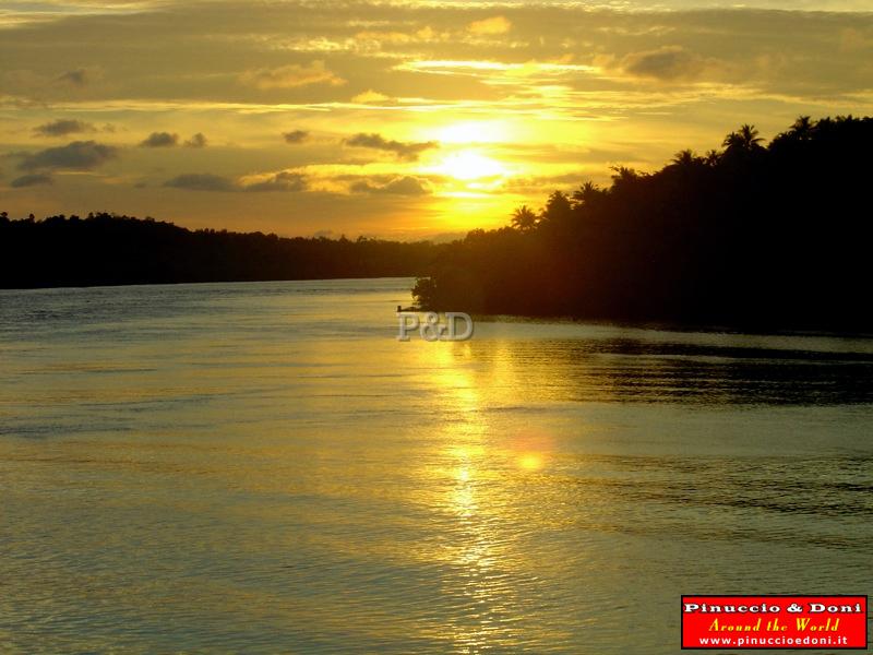 Papua New Guinea (Kavieng-New Hannover) - 25.jpg